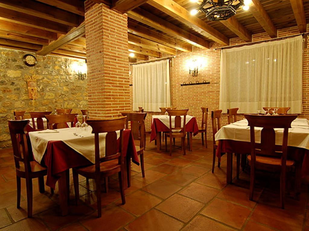 La Casona Del Herrero Navaleno Buitenkant foto